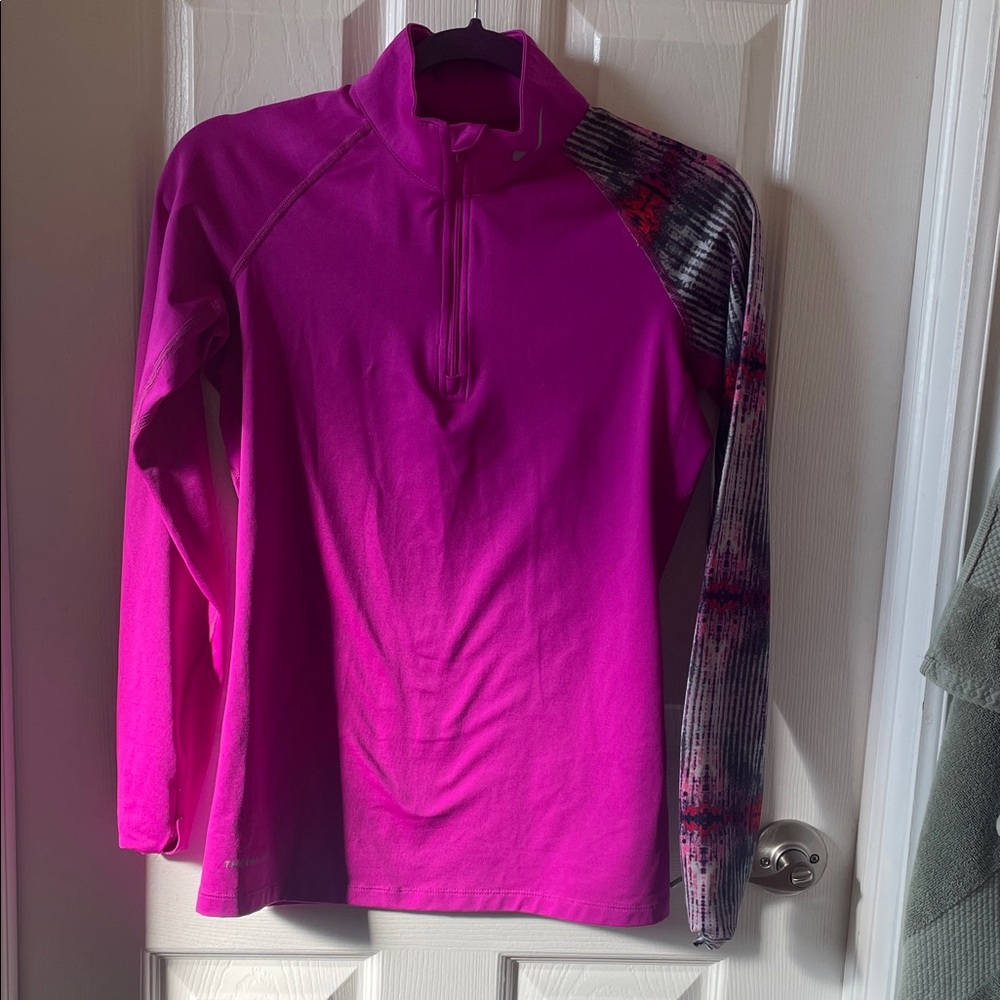 Nike Pro Combat Dri Fit small s workout Fuchsia Pullover with Patterned Sleeve